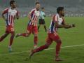 ISL: Late goals help ATK hold Bengaluru - Hindi News | ISL: Late goals help ATK hold Bengaluru | Latest football News at Lokmattimes.com