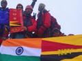 Swarnim Vijay Varsh: Army team successfully summits Bhagirathi-II - Hindi News | Swarnim Vijay Varsh: Army team successfully summits Bhagirathi-II | Latest international News at Lokmattimes.com