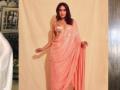 5 times Kareena Kapoor Khan wowed in a saree - Hindi News | 5 times Kareena Kapoor Khan wowed in a saree | Latest lifestyle News at Lokmattimes.com