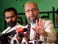 Owaisi appeals for peace during Friday prayers - Hindi News | Owaisi appeals for peace during Friday prayers | Latest politics News at Lokmattimes.com