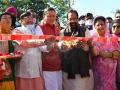 Union Minister Naqvi, Uttarakhand CM inaugurate 'Hunar Haat Mela' - Hindi News | Union Minister Naqvi, Uttarakhand CM inaugurate 'Hunar Haat Mela' | Latest national News at Lokmattimes.com