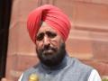 Congress legislator 'punctures' Punjab CM's cavalcade via RTI - Hindi News | Congress legislator 'punctures' Punjab CM's cavalcade via RTI | Latest politics News at Lokmattimes.com