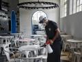 Punjab: Bars, cinema halls, malls, restaurants, spas, AC buses to operate at 50 pc capacity - Hindi News | Punjab: Bars, cinema halls, malls, restaurants, spas, AC buses to operate at 50 pc capacity | Latest national News at Lokmattimes.com