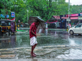 Kerala Weather Alert: IMD Issues Yellow Warning for 5 Districts - Hindi News | Kerala Weather Alert: IMD Issues Yellow Warning for 5 Districts | Latest national News at Lokmattimes.com