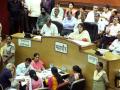 AAP passes resolution to hike councillor allowance from Rs 300 to Rs 25K per meeting; BJP hits back - Hindi News | AAP passes resolution to hike councillor allowance from Rs 300 to Rs 25K per meeting; BJP hits back | Latest politics News at Lokmattimes.com