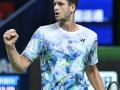 Hurkacz edges Zhang to reach Shanghai Masters quarterfinals - Hindi News | Hurkacz edges Zhang to reach Shanghai Masters quarterfinals | Latest tennis News at Lokmattimes.com
