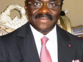 Cameroon's sports minister urges honorable performance at AFCON - Hindi News | Cameroon's sports minister urges honorable performance at AFCON | Latest football News at Lokmattimes.com