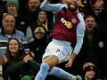 Premier League: Late winner from Luiz takes Villa level with leaders Liverpool - Hindi News | Premier League: Late winner from Luiz takes Villa level with leaders Liverpool | Latest football News at Lokmattimes.com