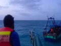 Tamil Nadu: Group of Fishermen Attacked and Robbed Mid-sea, Allegedly by Sri Lankan Pirates - Hindi News | Tamil Nadu: Group of Fishermen Attacked and Robbed Mid-sea, Allegedly by Sri Lankan Pirates | Latest national News at Lokmattimes.com