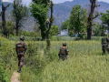 Jammu and Kashmir: Encounter Breaks Out Between Security Forces, Terrorists in Poonch - Hindi News | Jammu and Kashmir: Encounter Breaks Out Between Security Forces, Terrorists in Poonch | Latest national News at Lokmattimes.com