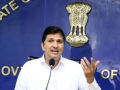 Delhi L-G writes to Saurabh Bharadwaj over 'crumbling' health infrastructure - Hindi News | Delhi L-G writes to Saurabh Bharadwaj over 'crumbling' health infrastructure | Latest health News at Lokmattimes.com