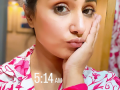 Hina Khan Offers Glimpses of Night Shoot, Flaunts Her ‘Chot’: ‘Yeh Asli Nahi Hai’ - Hindi News | Hina Khan Offers Glimpses of Night Shoot, Flaunts Her ‘Chot’: ‘Yeh Asli Nahi Hai’ | Latest entertainment News at Lokmattimes.com