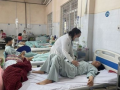 Over 40 hospitalised after food poisoning in Myanmar - Hindi News | Over 40 hospitalised after food poisoning in Myanmar | Latest health News at Lokmattimes.com