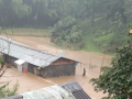 Assam Flood Update: 1.29 Lakh Still Affected, 293 Villages Under Water - Hindi News | Assam Flood Update: 1.29 Lakh Still Affected, 293 Villages Under Water | Latest national News at Lokmattimes.com