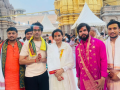 Rajkummar Rao, Patralekha Seek Lord Shiva’s Blessings at Kashi Vishwanath - Hindi News | Rajkummar Rao, Patralekha Seek Lord Shiva’s Blessings at Kashi Vishwanath | Latest entertainment News at Lokmattimes.com
