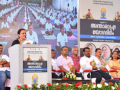 Kerala will set up 10,000 new yoga clubs: Health Minister Veena George - Hindi News | Kerala will set up 10,000 new yoga clubs: Health Minister Veena George | Latest health News at Lokmattimes.com