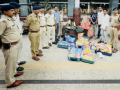Massive 65 kg Ganja Haul Seized at Howrah Station, Two Arrested - Hindi News | Massive 65 kg Ganja Haul Seized at Howrah Station, Two Arrested | Latest national News at Lokmattimes.com