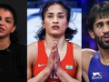 'Vinesh, You Have Not lost...': Sakshee Malik, Bajrang Punia React To Wrestler's Retirement - Hindi News | 'Vinesh, You Have Not lost...': Sakshee Malik, Bajrang Punia React To Wrestler's Retirement | Latest other-sports News at Lokmattimes.com