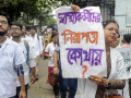 Kolkata hospital horror: SC asks WB Police to not disrupt peaceful protests, CBI probe to continue - Hindi News | Kolkata hospital horror: SC asks WB Police to not disrupt peaceful protests, CBI probe to continue | Latest health News at Lokmattimes.com