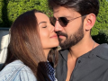 Home Is Where the Heart Is! Sonakshi Sinha Shares Sweet Moment With Her Husband Zaheer Khan (See Pics) - Hindi News | Home Is Where the Heart Is! Sonakshi Sinha Shares Sweet Moment With Her Husband Zaheer Khan (See Pics) | Latest entertainment News at Lokmattimes.com