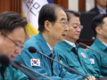 S. Korea vows stern action against blacklisting of emergency room doctors - Hindi News | S. Korea vows stern action against blacklisting of emergency room doctors | Latest health News at Lokmattimes.com