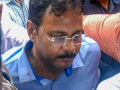 RG Kar case: Sandip Ghosh's 10 confidant doctors expelled - Hindi News | RG Kar case: Sandip Ghosh's 10 confidant doctors expelled | Latest health News at Lokmattimes.com