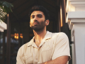 Aditya Roy Kapur: Very important to keep reflecting on the relationships in your life - Hindi News | Aditya Roy Kapur: Very important to keep reflecting on the relationships in your life | Latest entertainment News at Lokmattimes.com