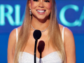 Mariah Carey doesn’t want to acknowledge birthdays, pay attention to clocks - Hindi News | Mariah Carey doesn’t want to acknowledge birthdays, pay attention to clocks | Latest entertainment News at Lokmattimes.com