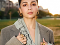 Alia Bhatt says 'take a deep breath, and enjoy a moment of peace' this World Yoga Day - Hindi News | Alia Bhatt says 'take a deep breath, and enjoy a moment of peace' this World Yoga Day | Latest entertainment News at Lokmattimes.com