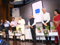 Centre launches super app 'RailOne' to address passenger needs at one place - Hindi News | Centre launches super app 'RailOne' to address passenger needs at one place | Latest technology News at Lokmattimes.com