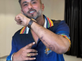 Yo Yo Honey Singh pays tribute to his ‘living legend’ A.R. Rahman with special tattoo - Hindi News | Yo Yo Honey Singh pays tribute to his ‘living legend’ A.R. Rahman with special tattoo | Latest entertainment News at Lokmattimes.com