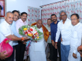 K'taka BJP delegation meets former PM Deve Gowda, seek guidance on current developments - Hindi News | K'taka BJP delegation meets former PM Deve Gowda, seek guidance on current developments | Latest national News at Lokmattimes.com