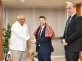 Israeli Finance Minister Bezalel Smotrich meets Gujarat CM; explores ties in finance, technology - Hindi News | Israeli Finance Minister Bezalel Smotrich meets Gujarat CM; explores ties in finance, technology | Latest national News at Lokmattimes.com