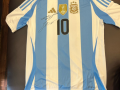 Messi sends his signed FIFA World Cup jersey for PM Modi's 75th birthday ahead of India tour - Hindi News | Messi sends his signed FIFA World Cup jersey for PM Modi's 75th birthday ahead of India tour | Latest other-sports News at Lokmattimes.com
