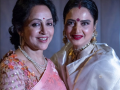Hema Malini wishes 'timeless beauty' Rekha Happy Birthday: 'Our mothers were our driving forces' - Hindi News | Hema Malini wishes 'timeless beauty' Rekha Happy Birthday: 'Our mothers were our driving forces' | Latest entertainment News at Lokmattimes.com