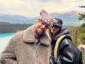 Justin Bieber, wife Hailey Bieber get cozy during their mountain vacation - Hindi News | Justin Bieber, wife Hailey Bieber get cozy during their mountain vacation | Latest entertainment News at Lokmattimes.com