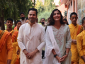 Varun Dhawan teases 'Hai Jawani Toh Ishq Hona Hai' co-star Pooja Hegde: 'Stop being mean' - Hindi News | Varun Dhawan teases 'Hai Jawani Toh Ishq Hona Hai' co-star Pooja Hegde: 'Stop being mean' | Latest entertainment News at Lokmattimes.com
