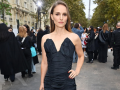 Natalie Portman shares why Diane Keaton served as her inspiration - Hindi News | Natalie Portman shares why Diane Keaton served as her inspiration | Latest entertainment News at Lokmattimes.com