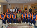 Indian women’s cricket team for the blind meets Sri Lanka PM ahead of inaugural Women’s T20 WC - Hindi News | Indian women’s cricket team for the blind meets Sri Lanka PM ahead of inaugural Women’s T20 WC | Latest other-sports News at Lokmattimes.com