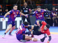 PKL 12: Alireza’s Super 10 helps Bulls confirm top-eight spot after win over Dabang Delhi - Hindi News | PKL 12: Alireza’s Super 10 helps Bulls confirm top-eight spot after win over Dabang Delhi | Latest other-sports News at Lokmattimes.com