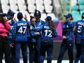Women’s World Cup: Bowlers and Amy Jones help England thrash New Zealand by eight wickets - Hindi News | Women’s World Cup: Bowlers and Amy Jones help England thrash New Zealand by eight wickets | Latest other-sports News at Lokmattimes.com