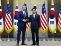 Hegseth vows interagency efforts to fulfill nuclear sub construction for South Korea - Hindi News | Hegseth vows interagency efforts to fulfill nuclear sub construction for South Korea | Latest international News at Lokmattimes.com