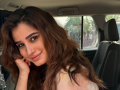 Rasha Thadani drops a series of pictures ‘between moonlight and laughter' - Hindi News | Rasha Thadani drops a series of pictures ‘between moonlight and laughter' | Latest entertainment News at Lokmattimes.com