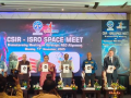 CSIR-ISRO Space Meet organised to strengthen India's preparedness for human spaceflight programme - Hindi News | CSIR-ISRO Space Meet organised to strengthen India's preparedness for human spaceflight programme | Latest technology News at Lokmattimes.com