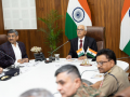 Manipur Guv reviews border-fencing work along India-Myanmar border - Hindi News | Manipur Guv reviews border-fencing work along India-Myanmar border | Latest national News at Lokmattimes.com