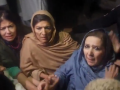 PTI says Imran Khan's sisters denied visit, 'manhandled' by Pakistani Police - Hindi News | PTI says Imran Khan's sisters denied visit, 'manhandled' by Pakistani Police | Latest international News at Lokmattimes.com