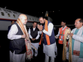HM Amit Shah in Patna to attend swearing-in of Nitish Kumar - Hindi News | HM Amit Shah in Patna to attend swearing-in of Nitish Kumar | Latest national News at Lokmattimes.com