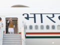PM Modi departs for South Africa to attend 20th G20 Leaders’ Summit - Hindi News | PM Modi departs for South Africa to attend 20th G20 Leaders’ Summit | Latest international News at Lokmattimes.com