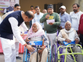 Hearing aids, wheelchairs worth Rs 13 lakh given to elderly: Delhi Minister - Hindi News | Hearing aids, wheelchairs worth Rs 13 lakh given to elderly: Delhi Minister | Latest national News at Lokmattimes.com