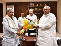 Leadership crisis: K'taka CM meets Kharge, says high command's decision final; calls meeting cordial - Hindi News | Leadership crisis: K'taka CM meets Kharge, says high command's decision final; calls meeting cordial | Latest national News at Lokmattimes.com